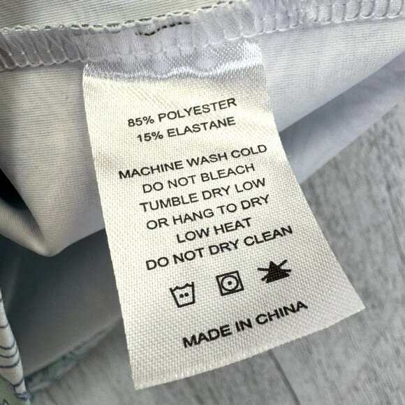 Smith & Quinn Shirt Mens Size Medium Mermaid Seashell Print Short Sleeve - Picture 4 of 6